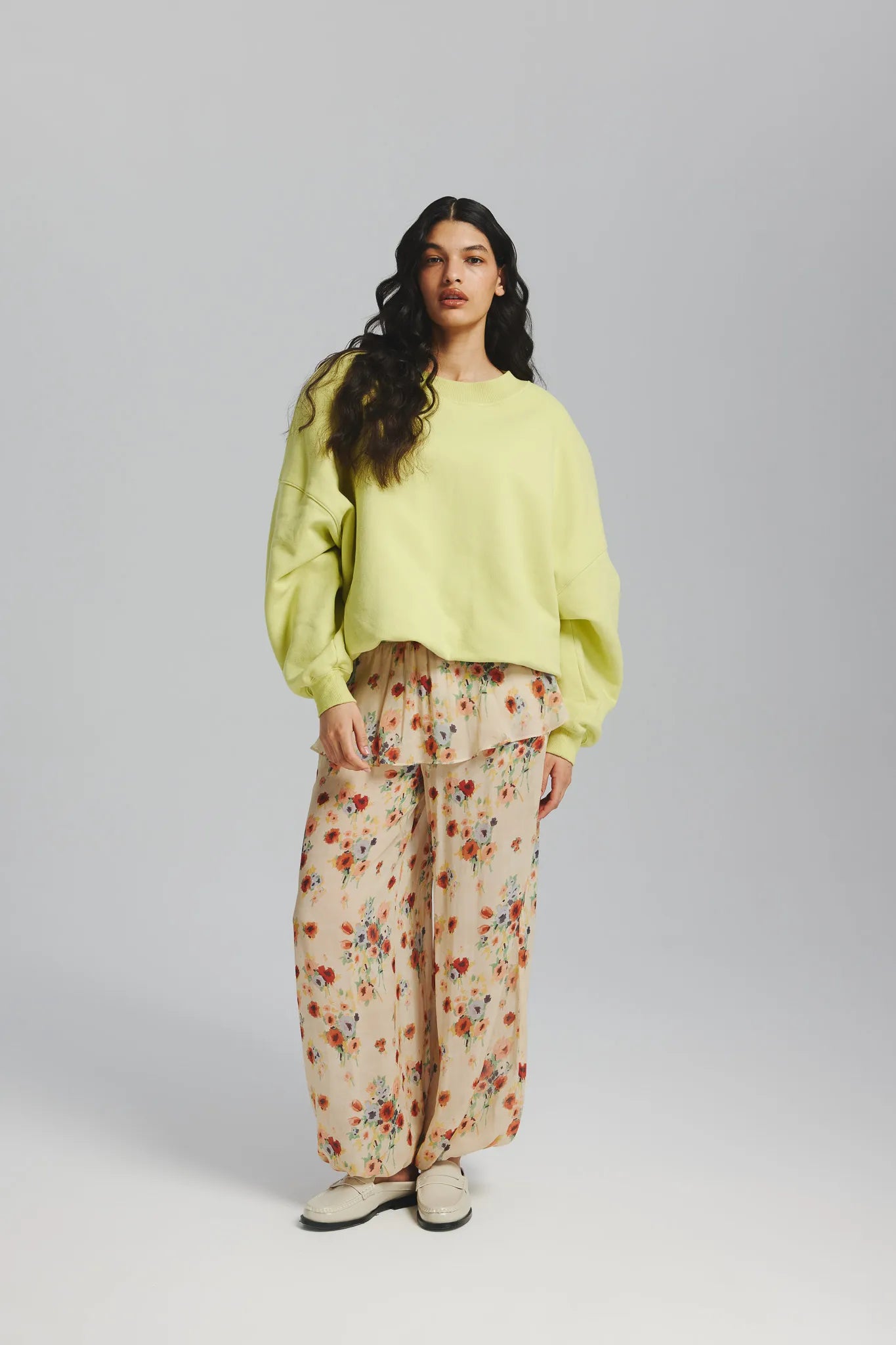 Spodnie Kwiatola Print Multikolor