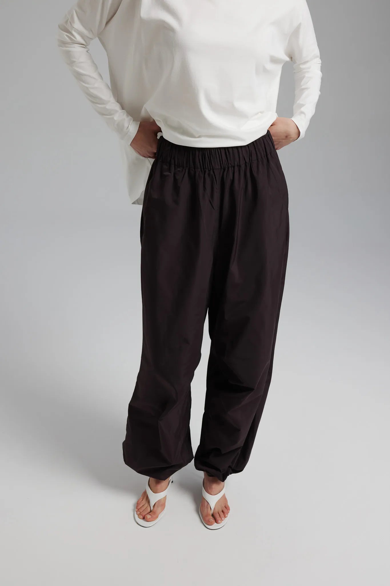 Spodnie Idaliaa Gorzka Czekolada